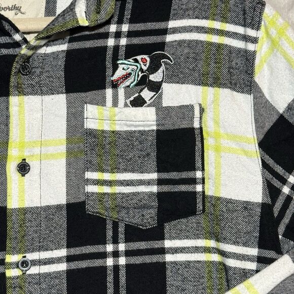 Cakeworthy Beetlejuice Flannel Unisex L The Ghost With The Most Halloween RARE - Picture 2 of 11